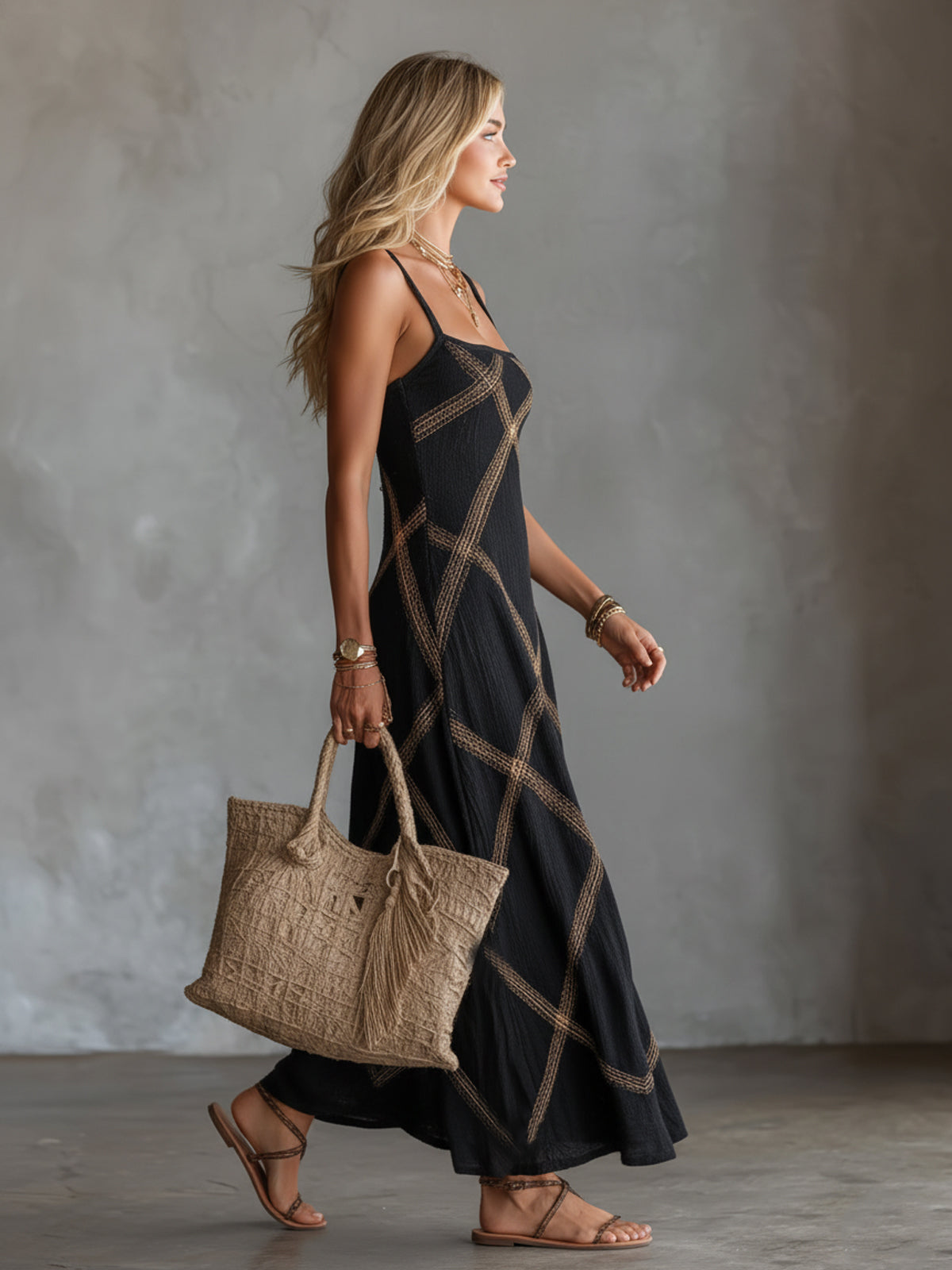 Mabel Black Sleeveless Maxi Dress